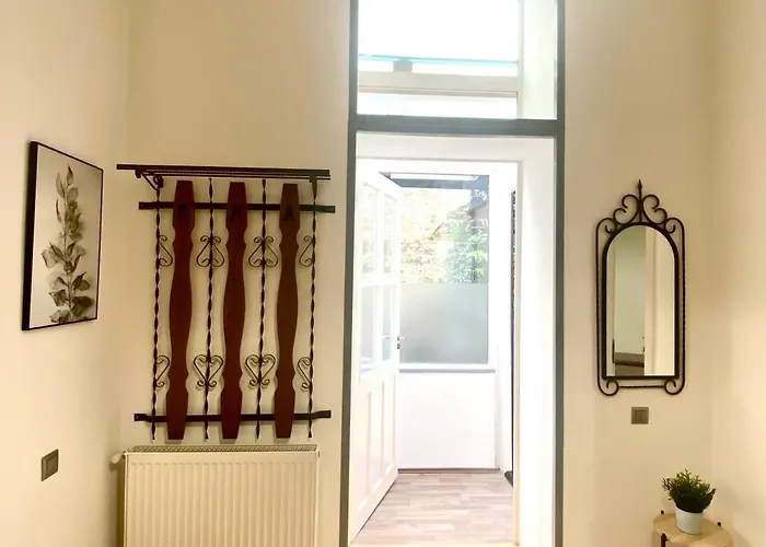 Republique Family 布拉索夫