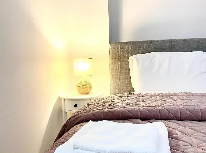 Republique Family 布拉索夫