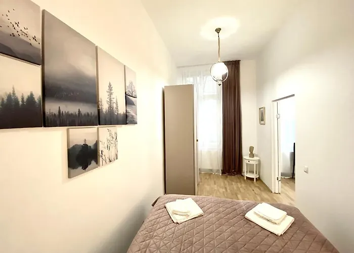 Republique Family 布拉索夫